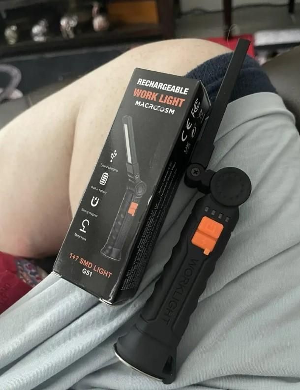 360° Rotating Rechargeable LED Work Light – Magnetic Base