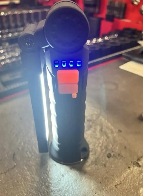 360° Rotating Rechargeable LED Work Light – Magnetic Base